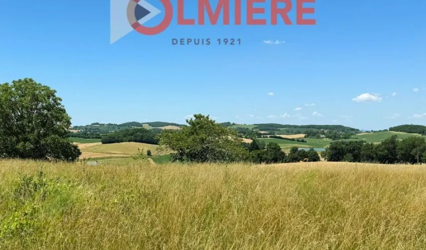 Terrain à bâtir de 1500 m² à LABESSIERE-CANDEIL (81)
